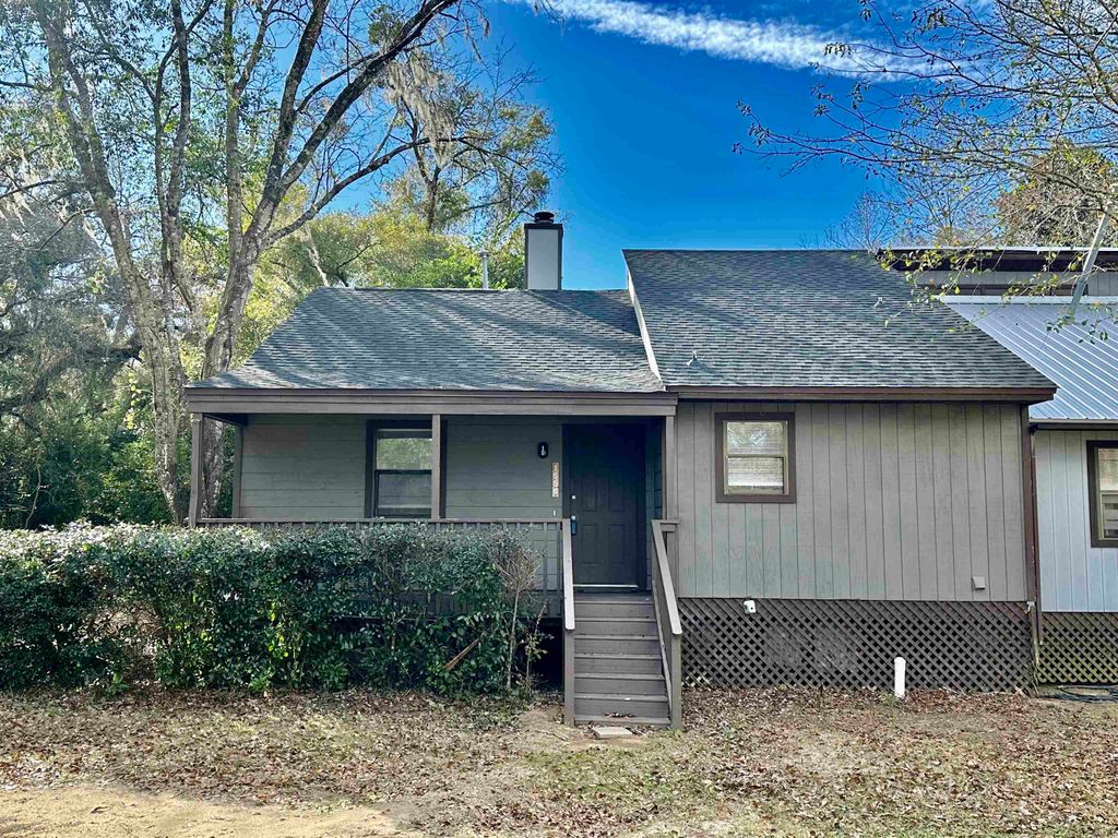 Photo of 1556 Twin Lakes Circle, Tallahassee, FL 32311 (MLS # 395027)