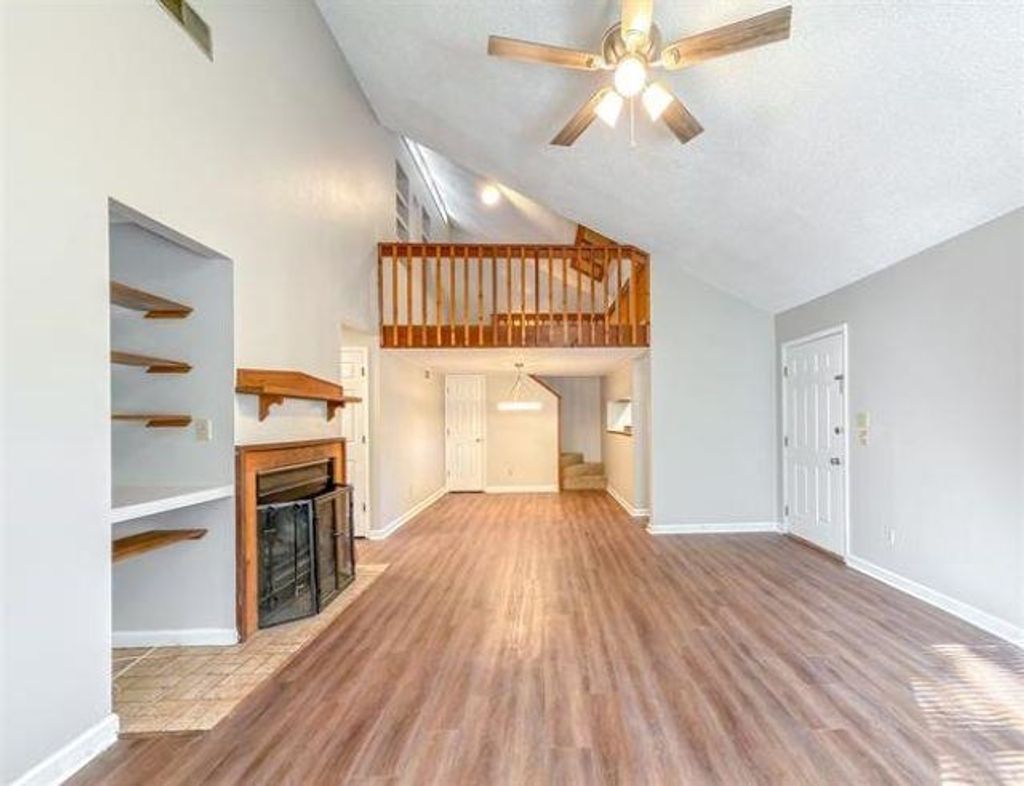 Photo of 1556 Twin Lakes Circle, Tallahassee, FL 32311 (MLS # 395027)