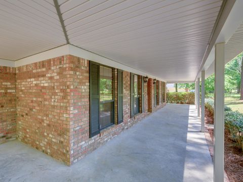 A home in TALLAHASSEE