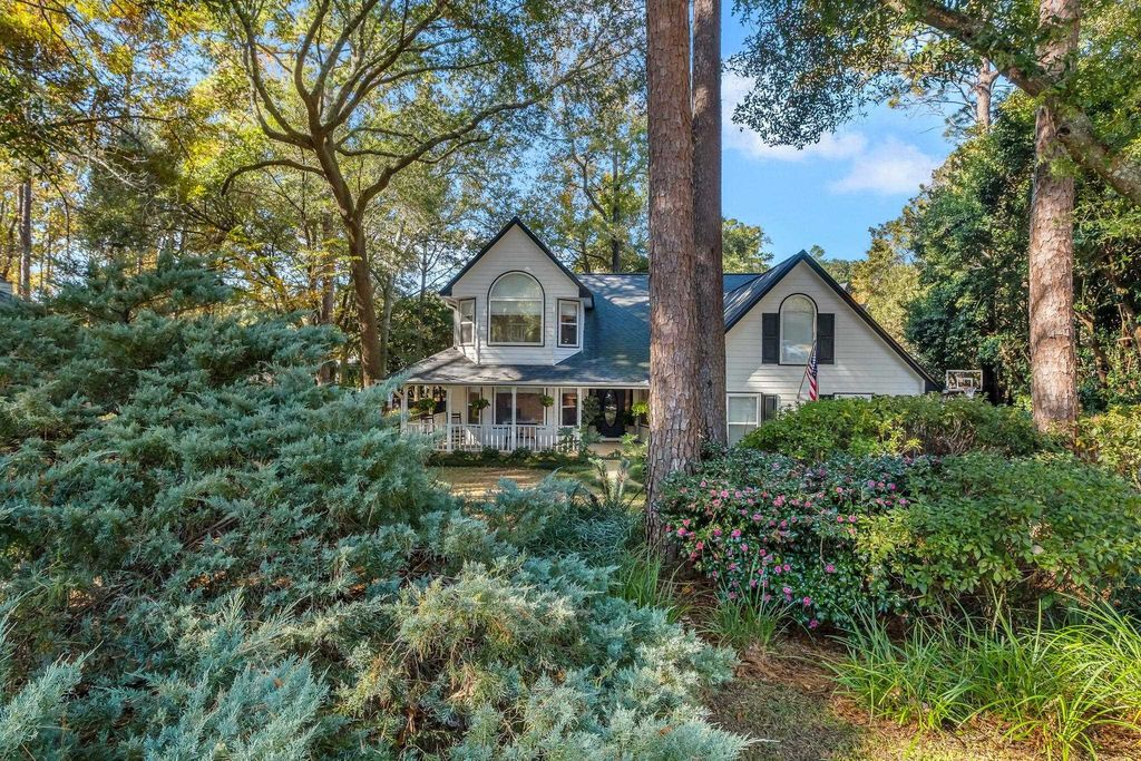 Photo of 3606 Bellingrade Court, Tallahassee, FL 32309 (MLS # 398372)