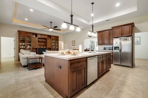 Tiny photo for 115 Oak Grove Lane, Quincy, FL 32351 (MLS # 401862)