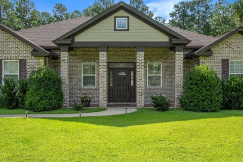 Tiny photo for 115 Oak Grove Lane, Quincy, FL 32351 (MLS # 401862)