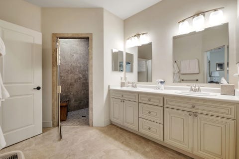 Tiny photo for 115 Oak Grove Lane, Quincy, FL 32351 (MLS # 401862)