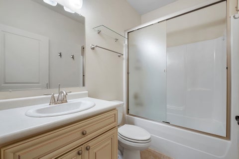 Tiny photo for 115 Oak Grove Lane, Quincy, FL 32351 (MLS # 401862)