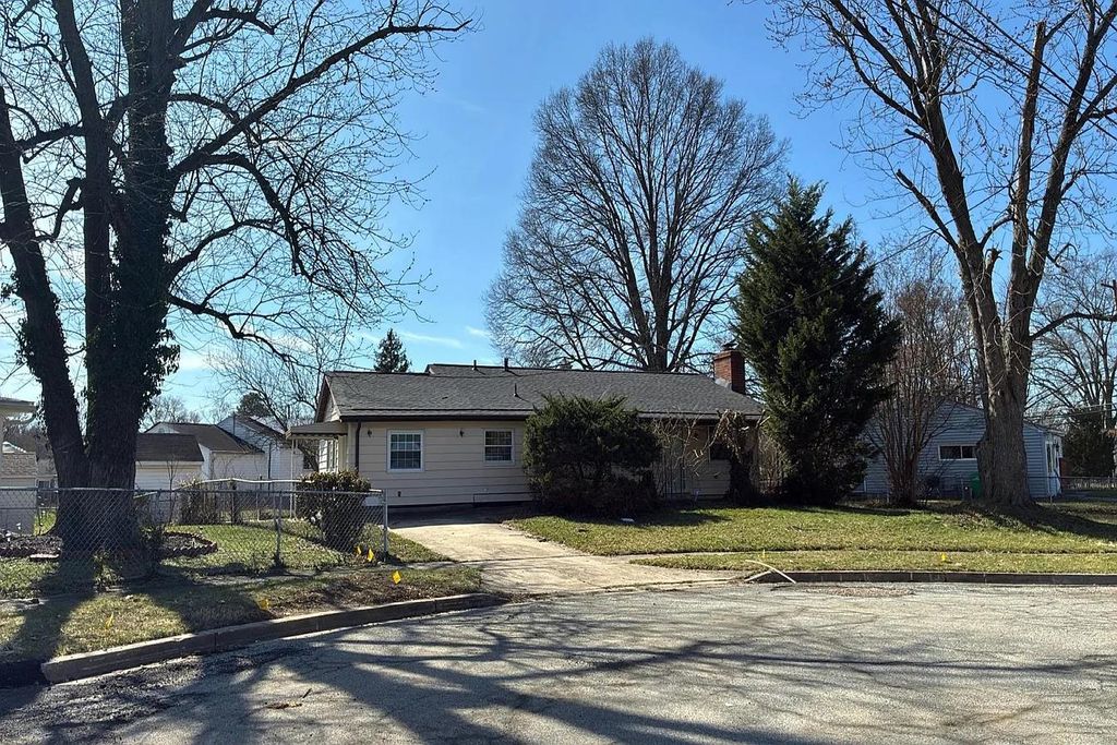 Photo of 6204 Auth Road, Other Florida, MD 20746 (MLS # 397774)