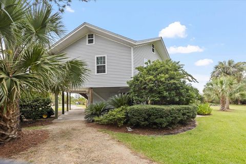 A home in Crawfordville