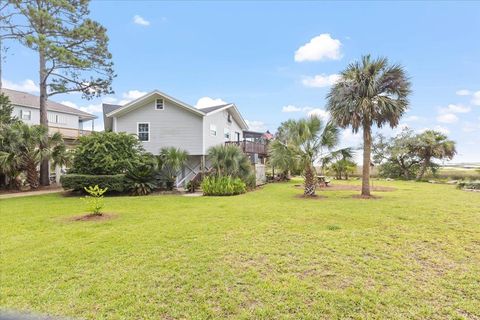 A home in Crawfordville