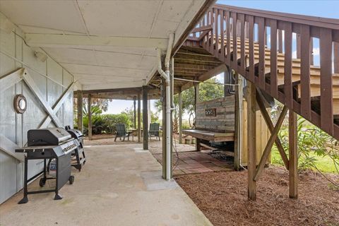 A home in Crawfordville