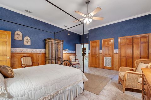 Tiny photo for 262 Red Fox Lane, Havana, FL 32333 (MLS # 394444)