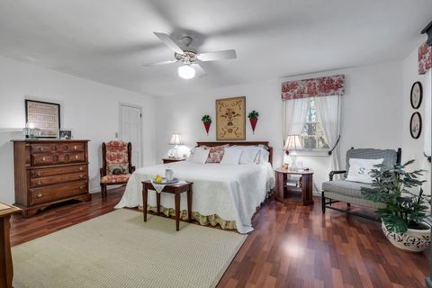 Tiny photo for 262 Red Fox Lane, Havana, FL 32333 (MLS # 394444)