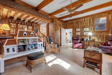 Tiny photo for 262 Red Fox Lane, Havana, FL 32333 (MLS # 394444)