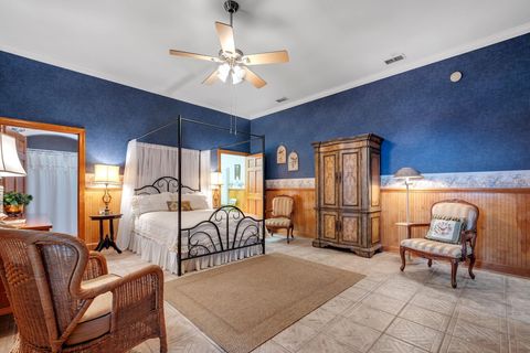 Tiny photo for 262 Red Fox Lane, Havana, FL 32333 (MLS # 394444)