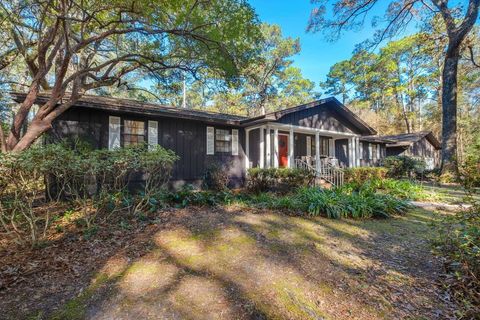 Tiny photo for 262 Red Fox Lane, Havana, FL 32333 (MLS # 394444)