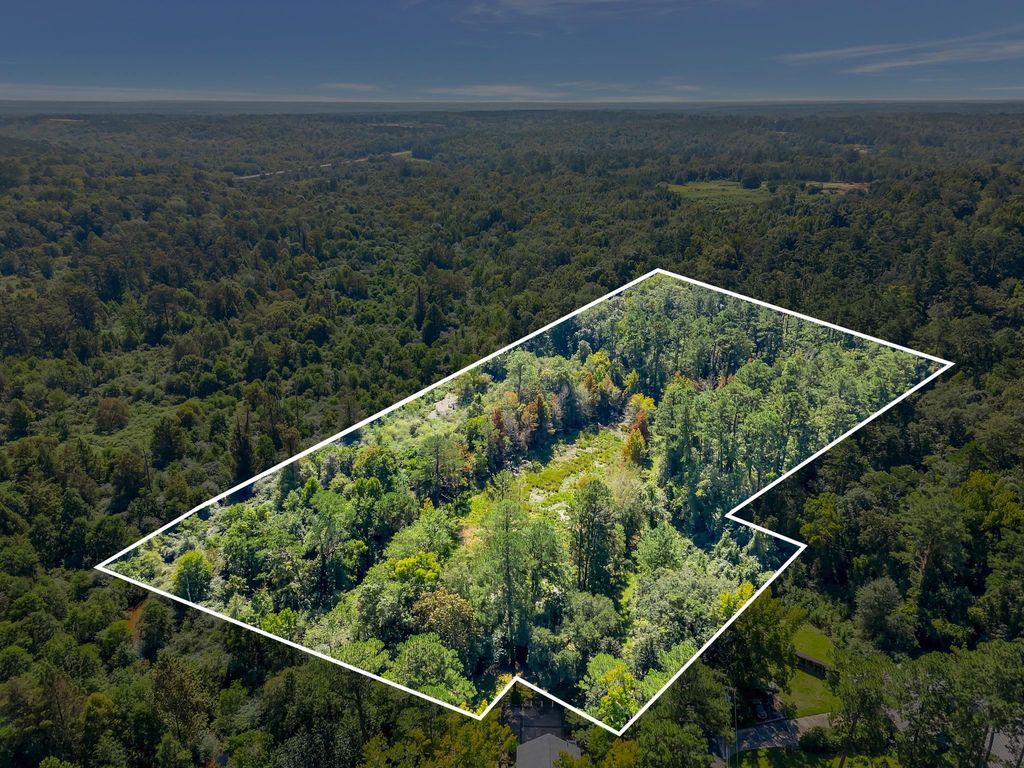 Photo of XXXX Jetty Avenue, Quincy, FL 32351 (MLS # 393696)