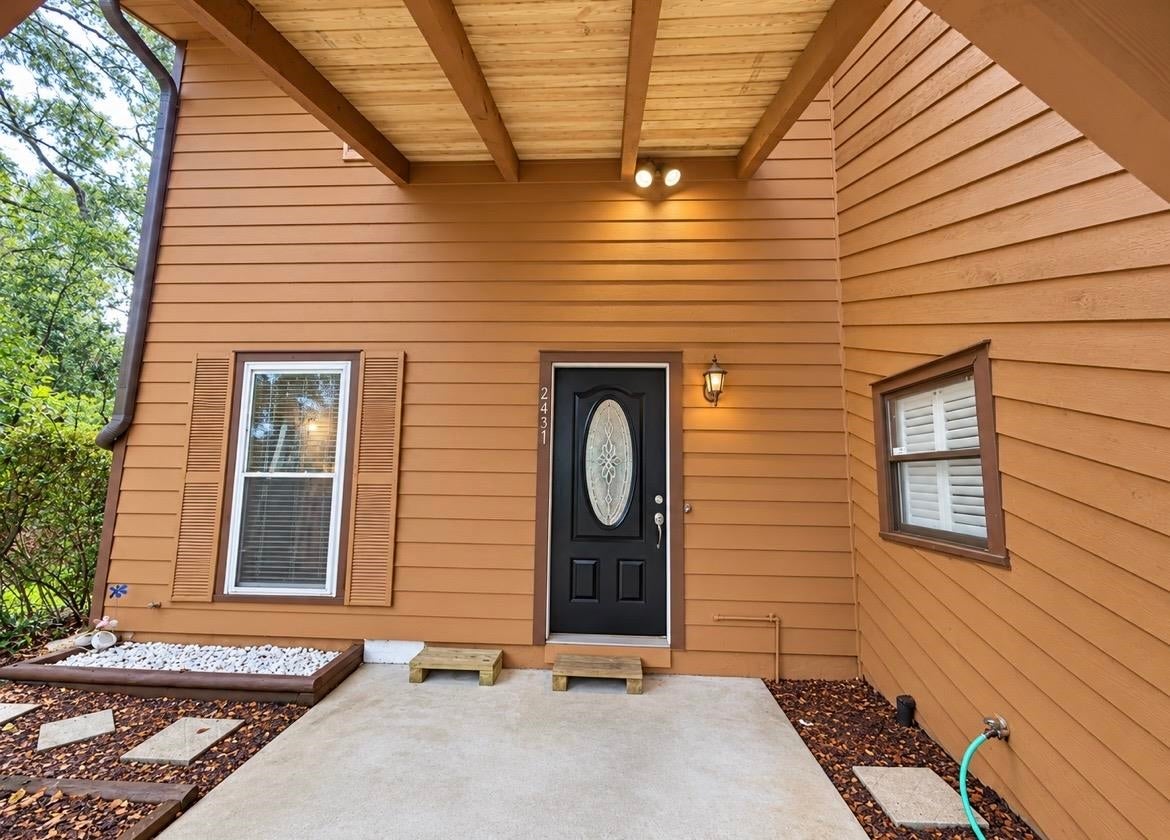 2431 RYAN Place