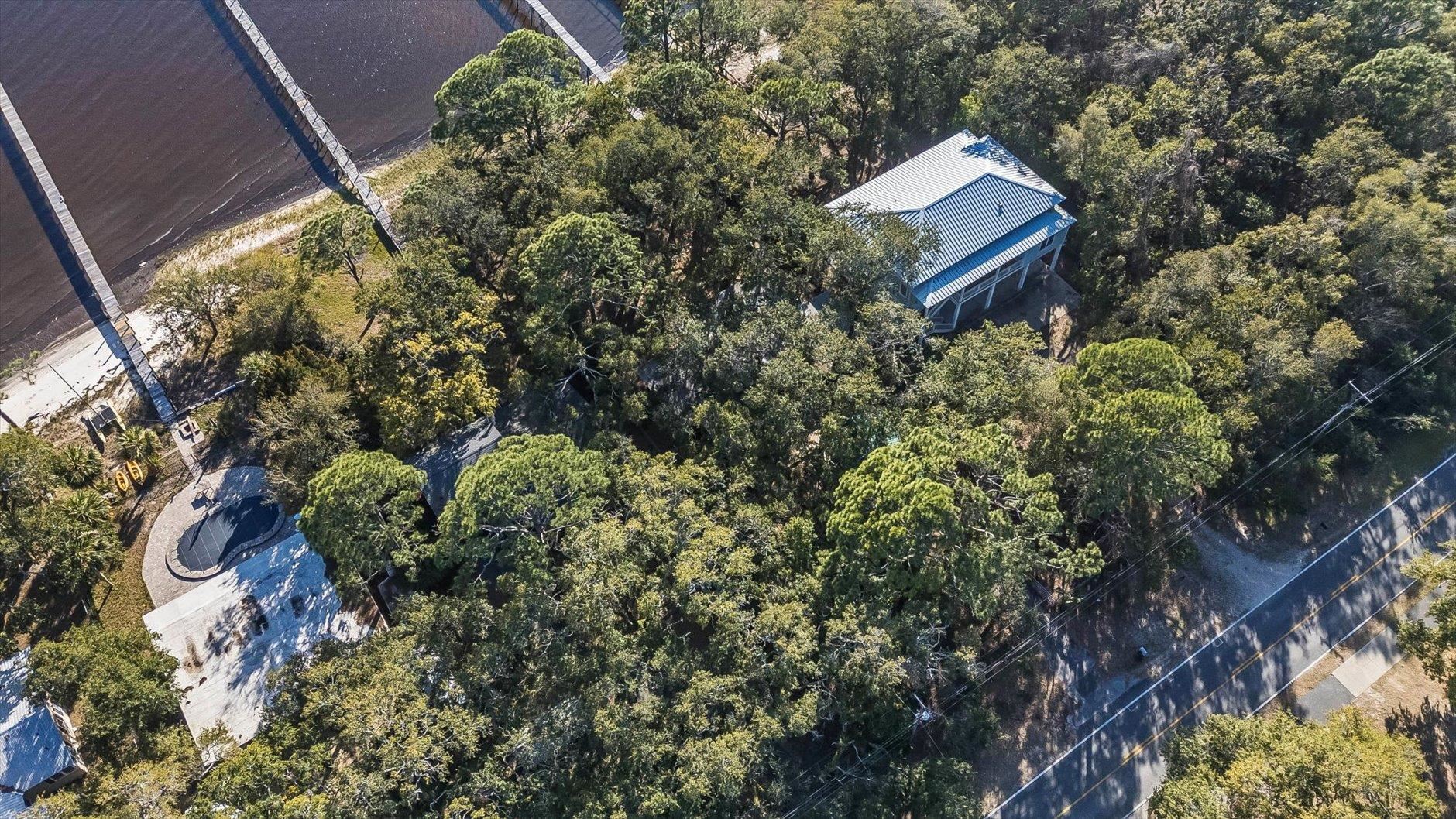 367 Mashes Sands Road