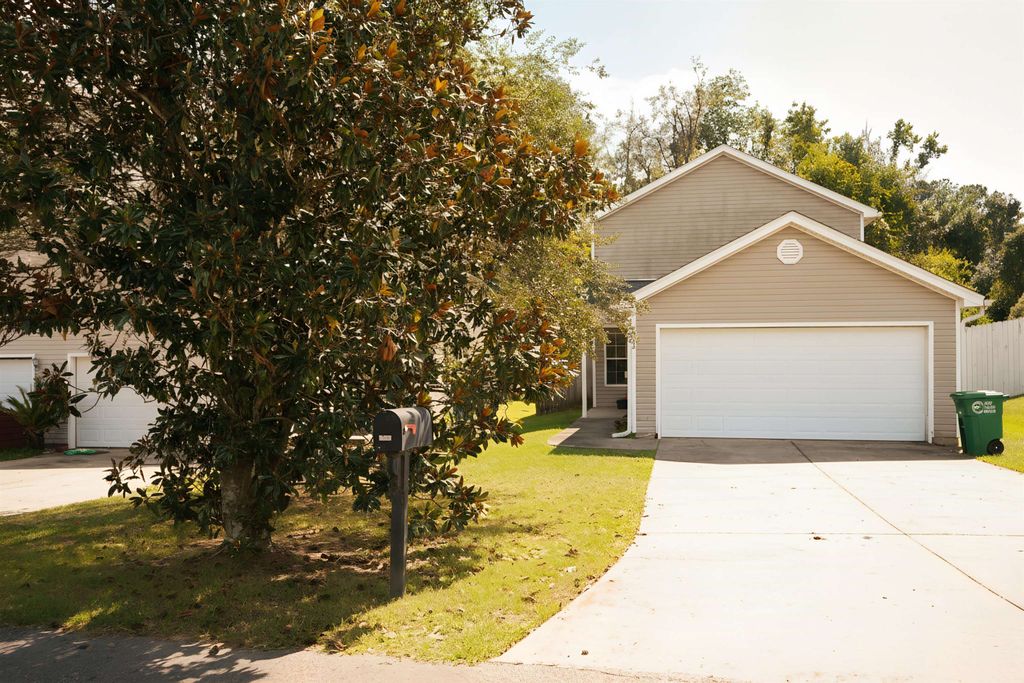 Photo of 2563 Chandalar Lane, Tallahassee, FL 32311 (MLS # 392036)