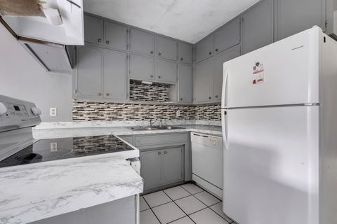 Tiny photo for 7115+7117 THOMASVILLE Road #0, Tallahassee, FL 32312 (MLS # 383291)