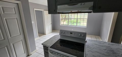 Tiny photo for 7115+7117 THOMASVILLE Road #0, Tallahassee, FL 32312 (MLS # 383291)