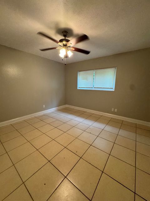 Tiny photo for 820-2 California Street #2, Tallahassee, FL 32304 (MLS # 401237)