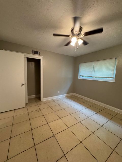 Tiny photo for 820-2 California Street #2, Tallahassee, FL 32304 (MLS # 401237)