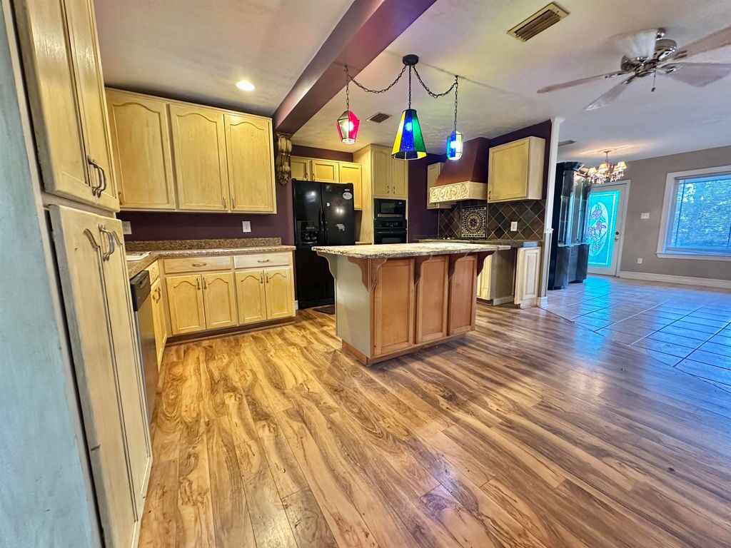 Photo of 24151 Lanier Street, Tallahassee, FL 32310 (MLS # 397185)