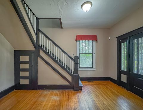 Tiny photo for 128 N Bronough Street, Tallahassee, FL 32301 (MLS # 399291)