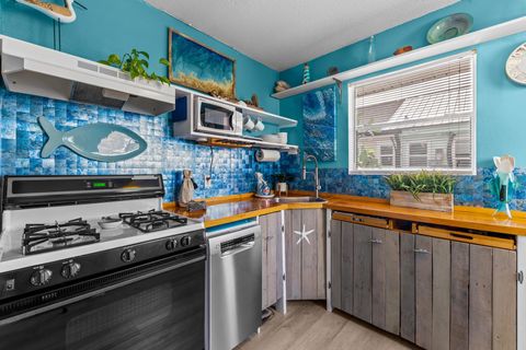 Tiny photo for 51-3 Pine Street, Carrabelle, FL 32323 (MLS # 396900)