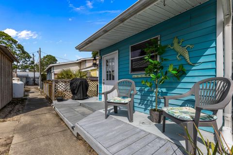 Tiny photo for 51-3 Pine Street, Carrabelle, FL 32323 (MLS # 396900)