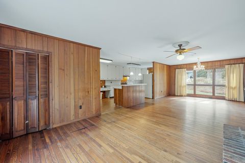 A home in TALLAHASSEE