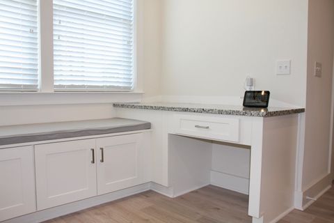 Tiny photo for 1577 Metropolitan Boulevard #1, Tallahassee, FL 32308 (MLS # 385522)