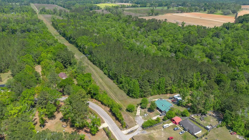 Photo of XX McNair Road, Havana, FL 32333 (MLS # 398601)