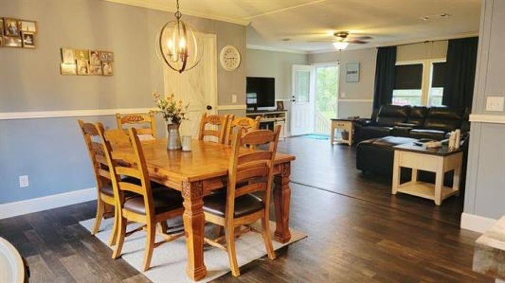 Photo of 231 E US HIGHWAY 27, Perry, FL 32347 (MLS # 396201)