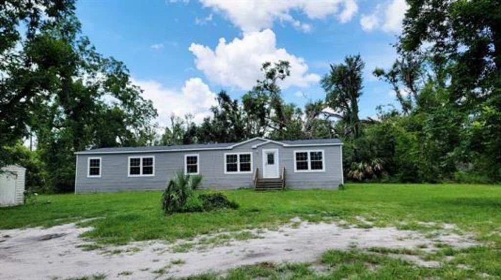 Photo of 231 E US HIGHWAY 27, Perry, FL 32347 (MLS # 396201)