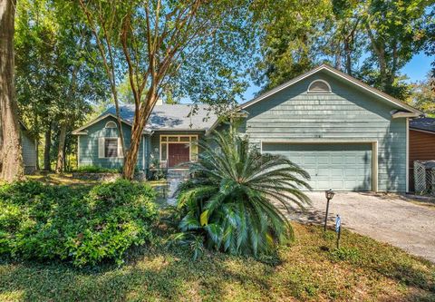 1718 Brookside Boulevard Tallahassee FL 32301