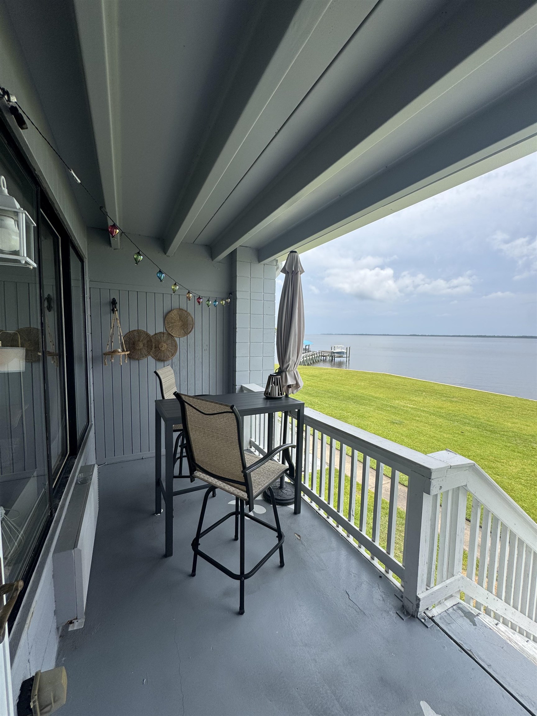 19 Mashes Sands Road F12