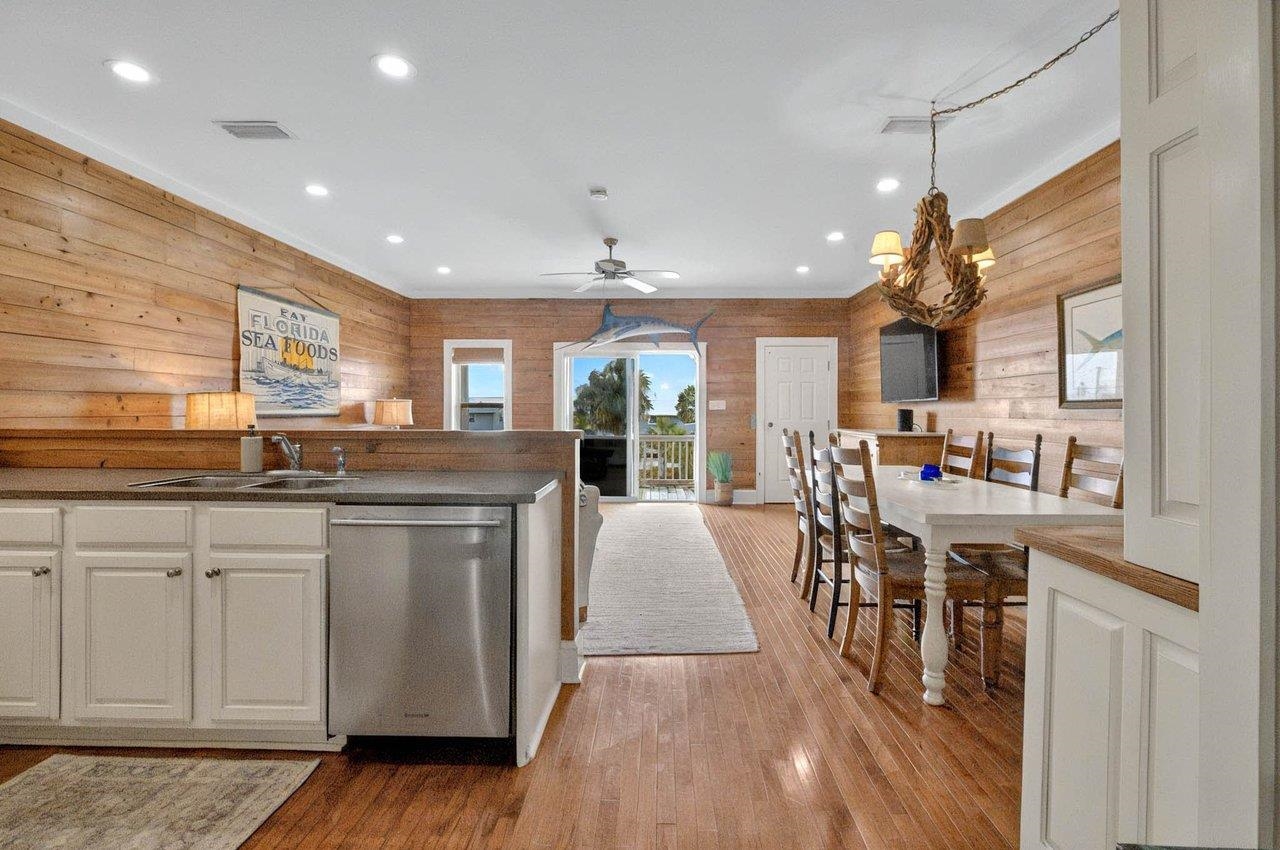 1650 Alligator Drive 407