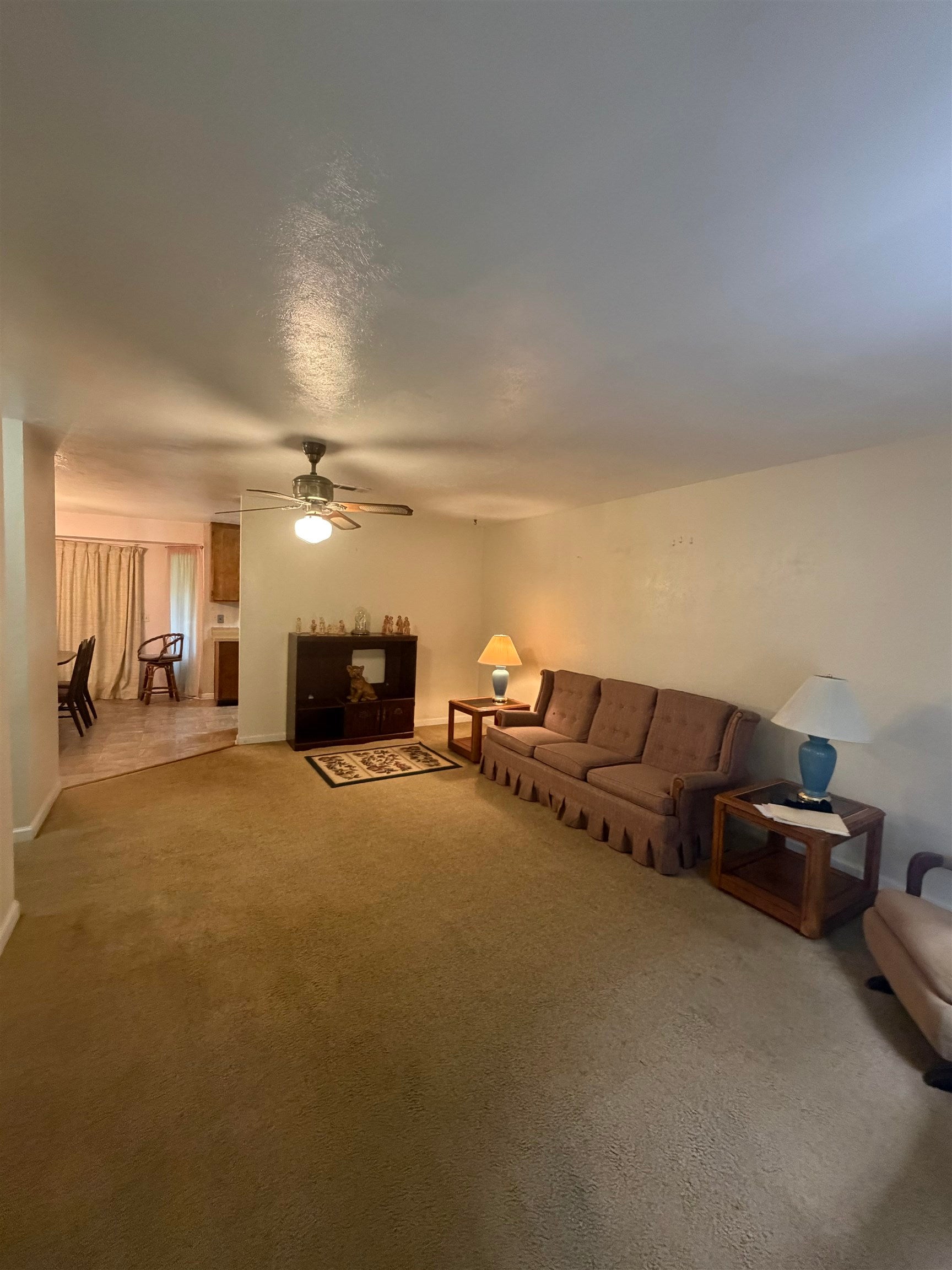 502 COUNTRY Lane