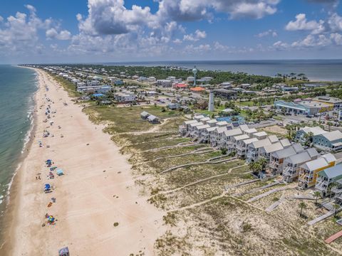 Tiny photo for 865 E Pine Avenue, St George Islan, FL 32328 (MLS # 398073)