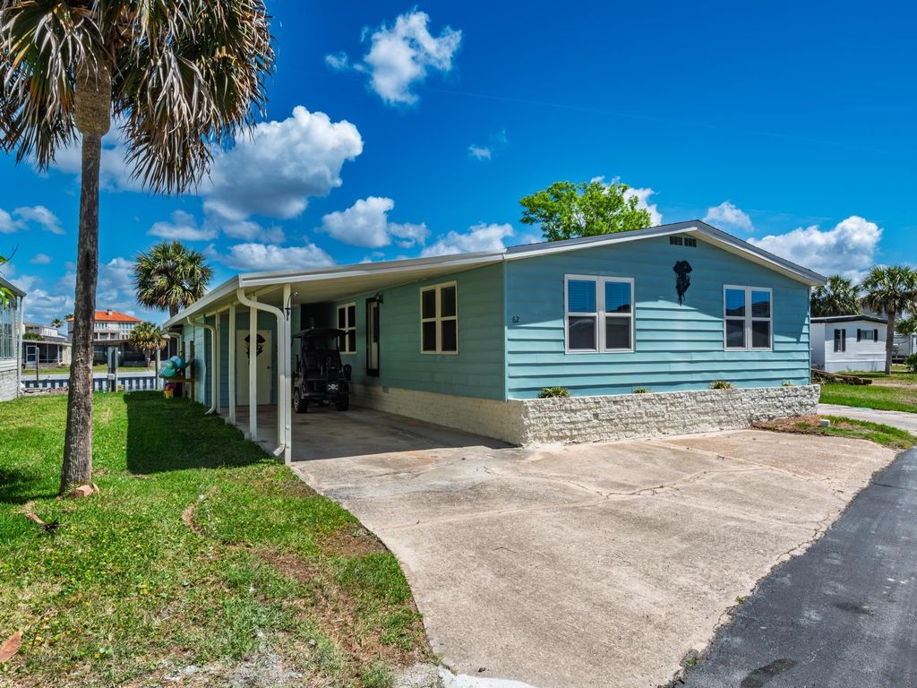 Photo of 62 JANET Drive, Crawfordville, FL 32327 (MLS # 398858)