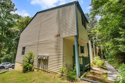 Tiny photo for 1208 Cross Creek Way #1, Tallahassee, FL 32301 (MLS # 399253)