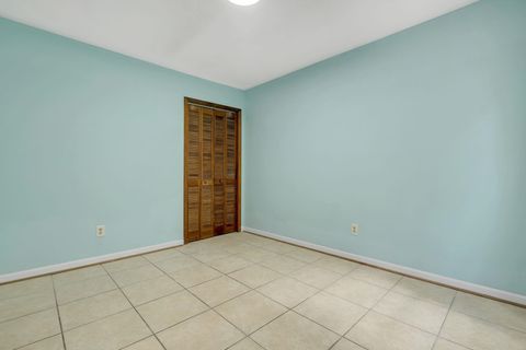 Tiny photo for 1208 Cross Creek Way #1, Tallahassee, FL 32301 (MLS # 399253)