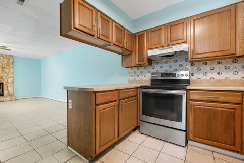 Tiny photo for 1208 Cross Creek Way #1, Tallahassee, FL 32301 (MLS # 399253)