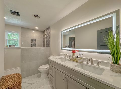 Tiny photo for 1044 Seminole Drive, Tallahassee, FL 32301 (MLS # 395195)