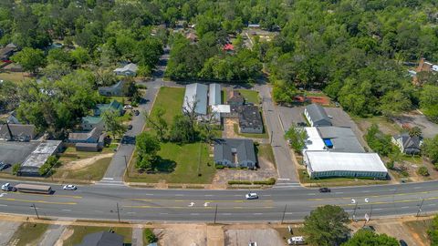 Tiny photo for 405 E JEFFERSON Street, Quincy, FL 32351 (MLS # 398999)