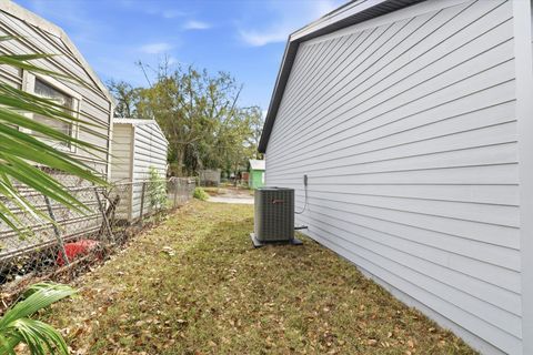 Tiny photo for 2119 Wakulla Street, Tallahassee, FL 32310 (MLS # 394777)