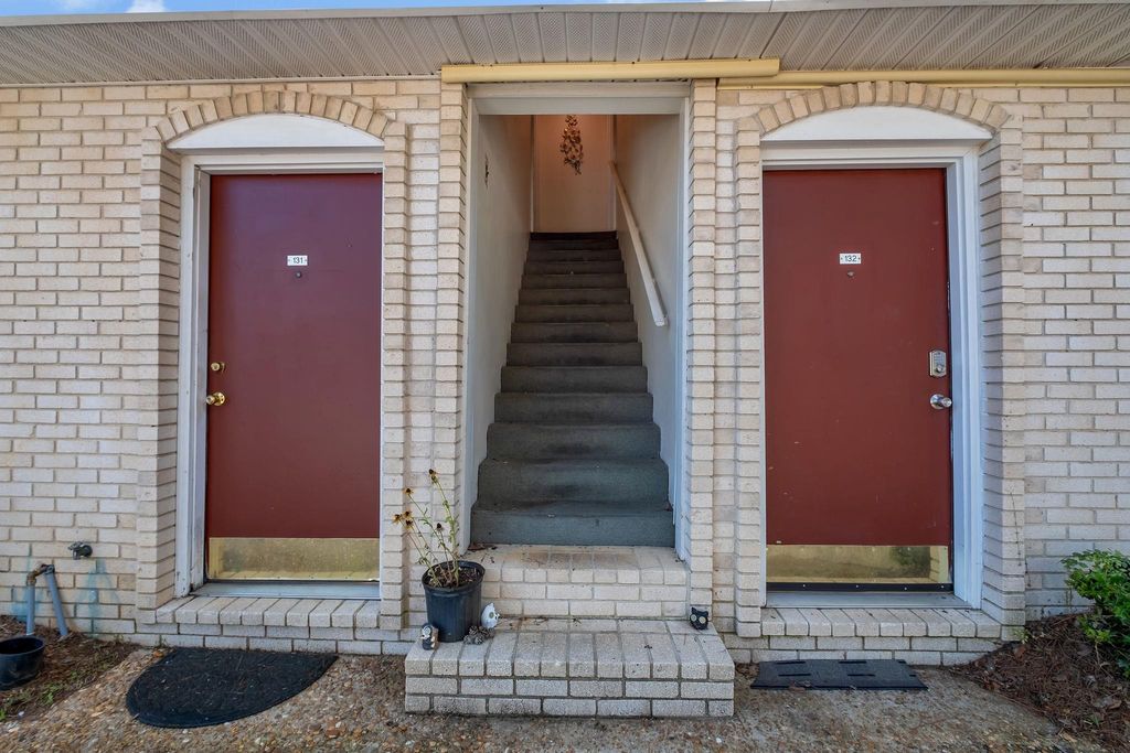 Photo of 2020 Continental Avenue #232, Tallahassee, FL 32304 (MLS # 389395)