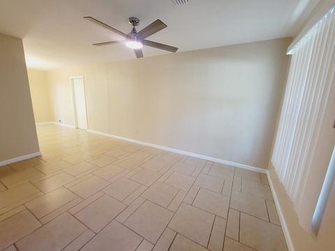 Tiny photo for 5680 Doonesbury Way, Tallahassee, FL 32303 (MLS # 399470)
