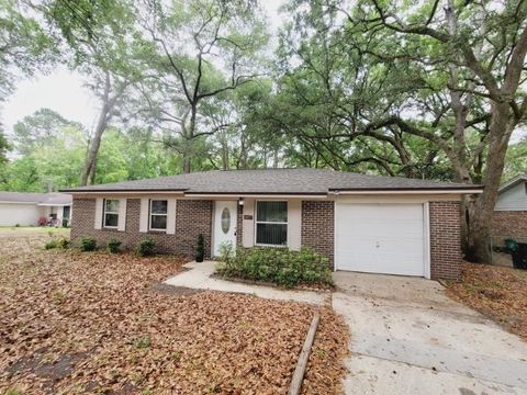 Tiny photo for 5680 Doonesbury Way, Tallahassee, FL 32303 (MLS # 399470)