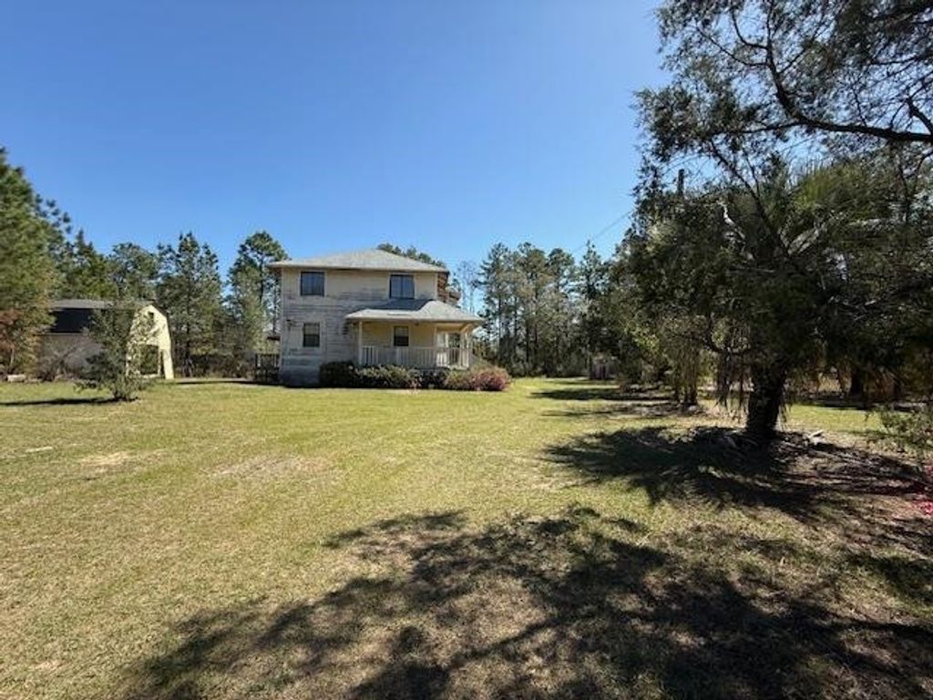 Photo of 1194 Ed Jones Road, Quincy, FL 32351 (MLS # 397323)
